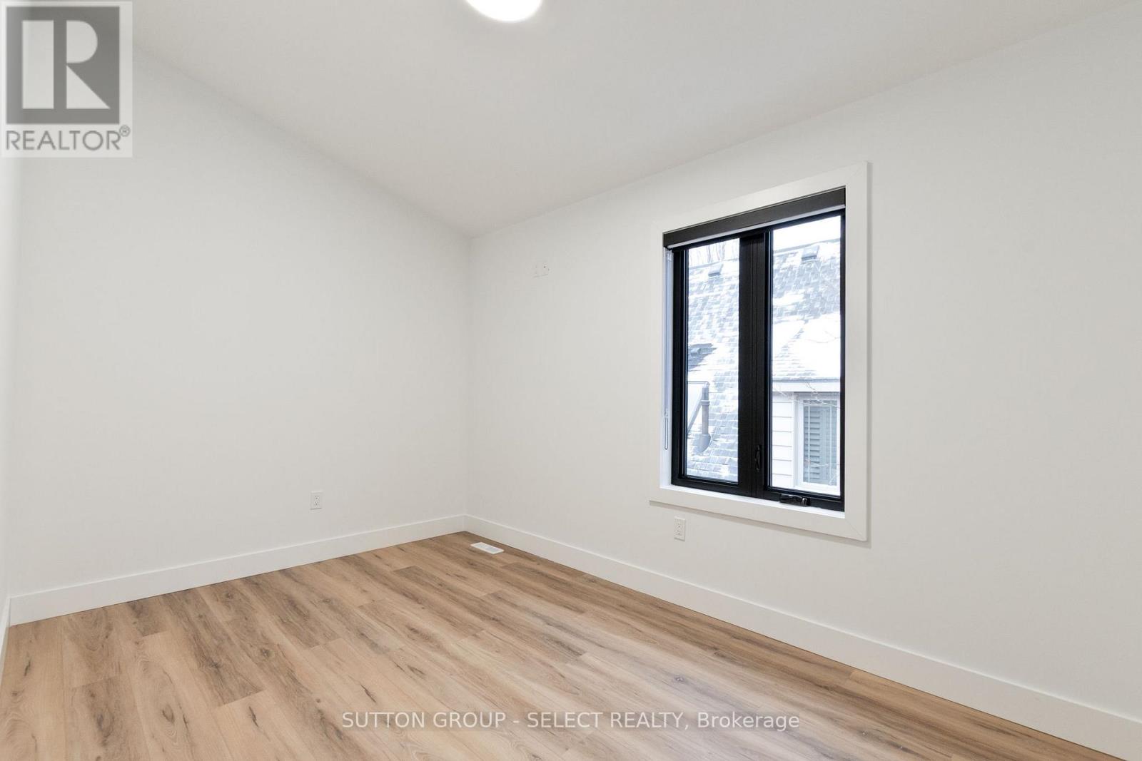 822 Maitland Street, London East, Ontario  N5Y 2W5 - Photo 16 - X12712510