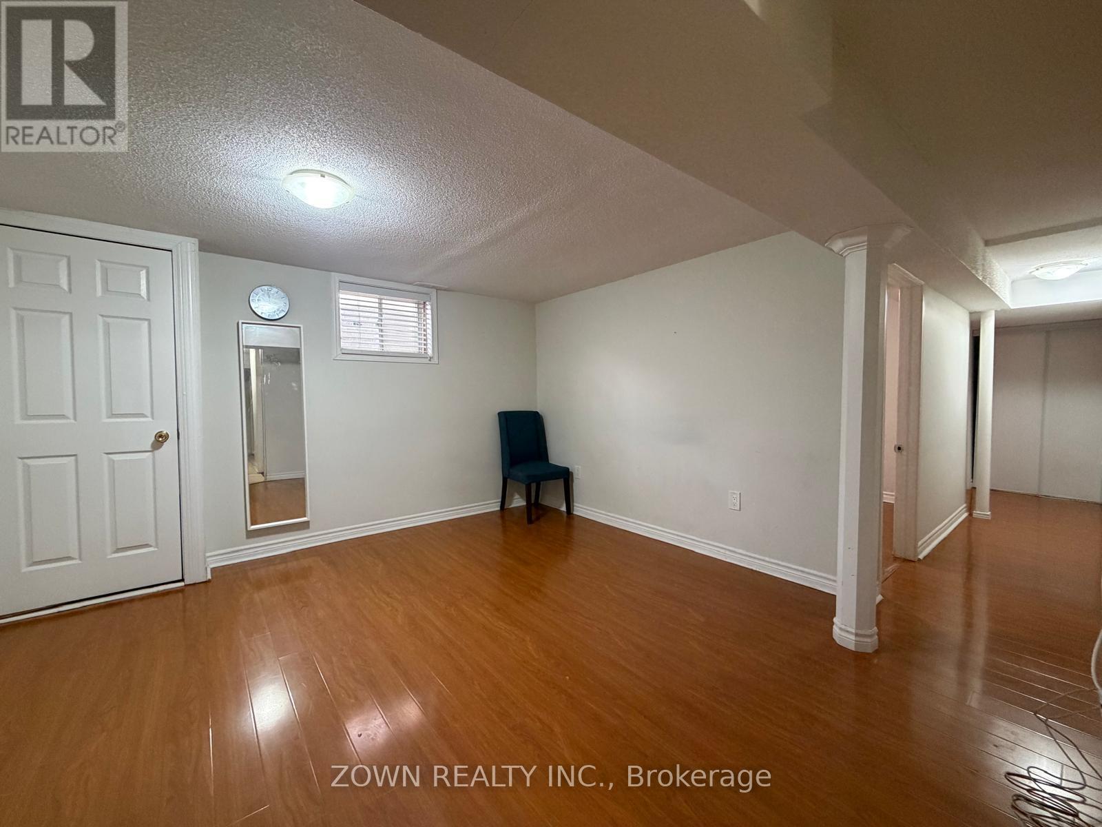 45 Nottingham Crescent, Brampton, Ontario  L6S 4G3 - Photo 14 - W12812768