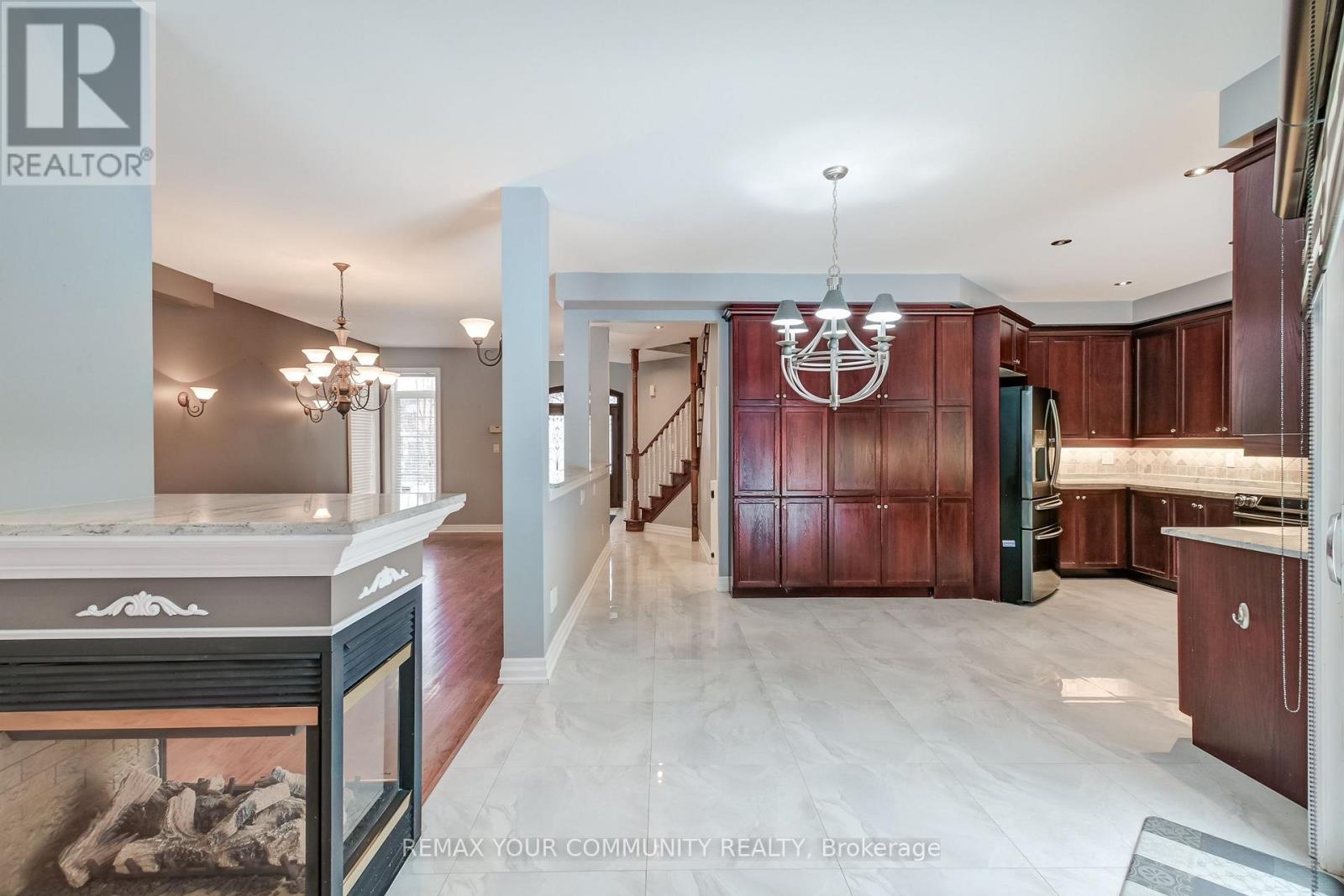 88 Castelli Court, Caledon, Ontario  L7E 2T8 - Photo 14 - W12812772