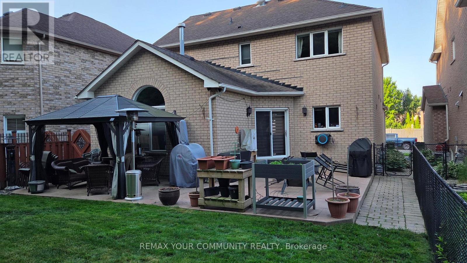 88 Castelli Court, Caledon, Ontario  L7E 2T8 - Photo 45 - W12812772