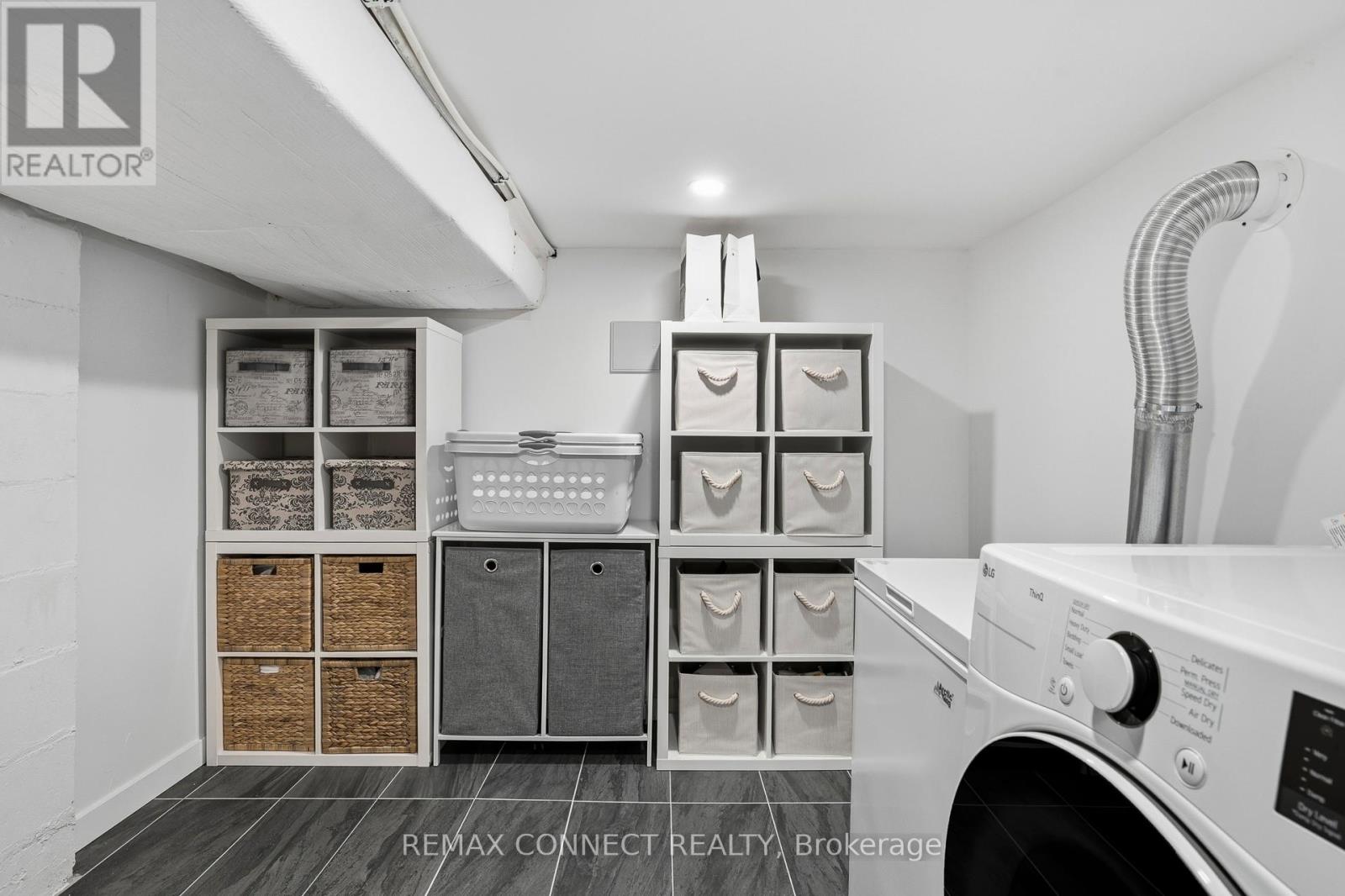 60 Woodbury Road, Toronto, Ontario  M8W 1X7 - Photo 42 - W12812774