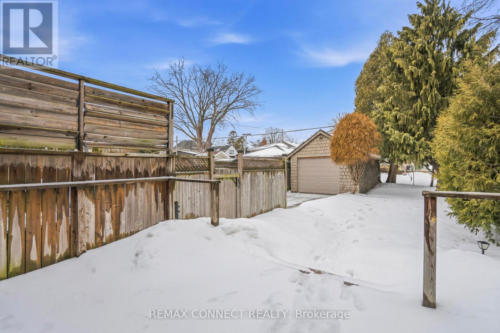 60 Woodbury Road, Toronto, Ontario  M8W 1X7 - Photo 46 - W12812774