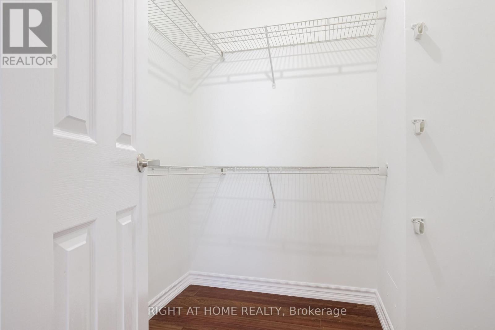 802 - 551 The West Mall, Toronto, Ontario  M9C 1G7 - Photo 19 - W12812778