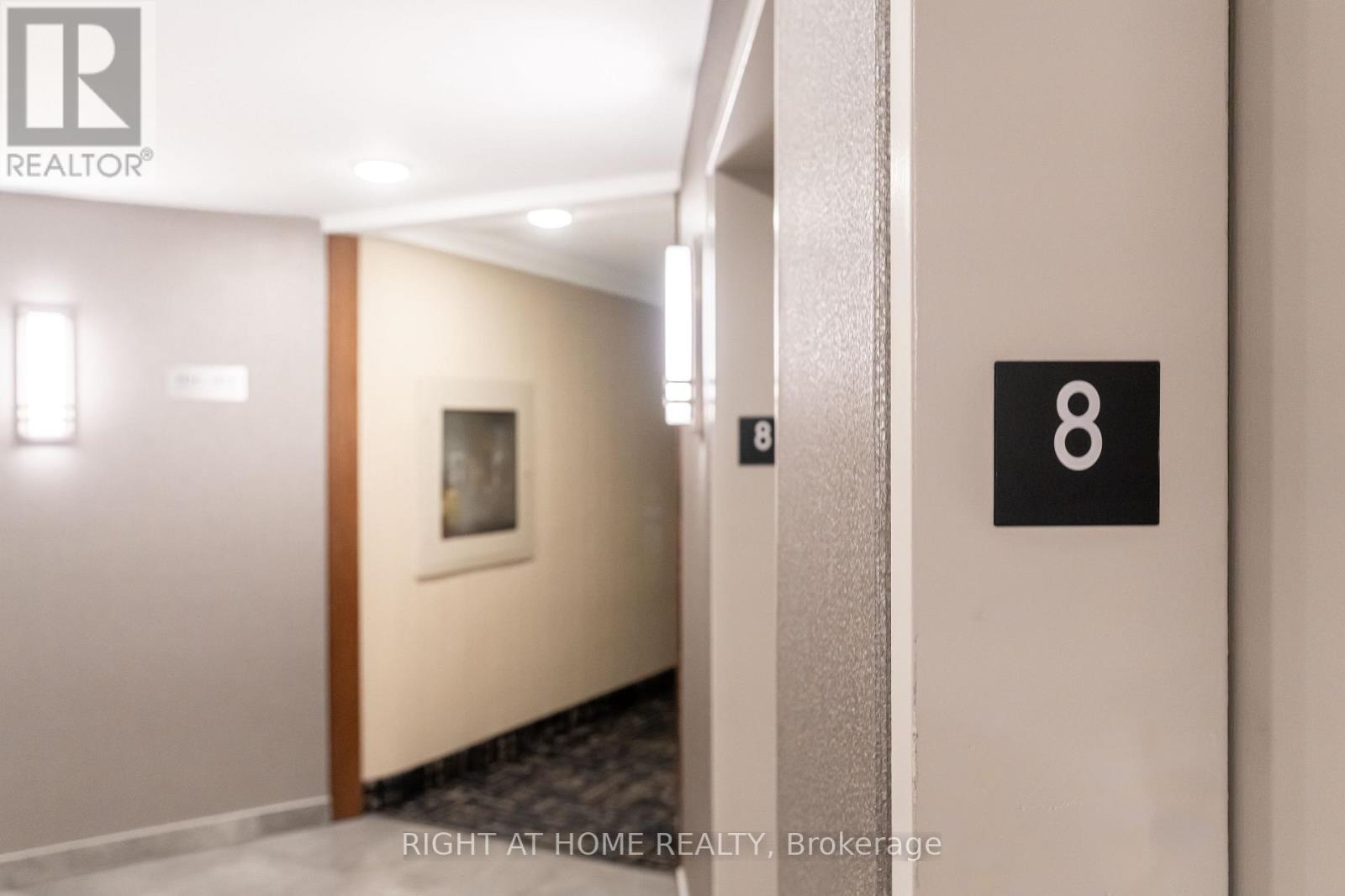 802 - 551 The West Mall, Toronto, Ontario  M9C 1G7 - Photo 4 - W12812778