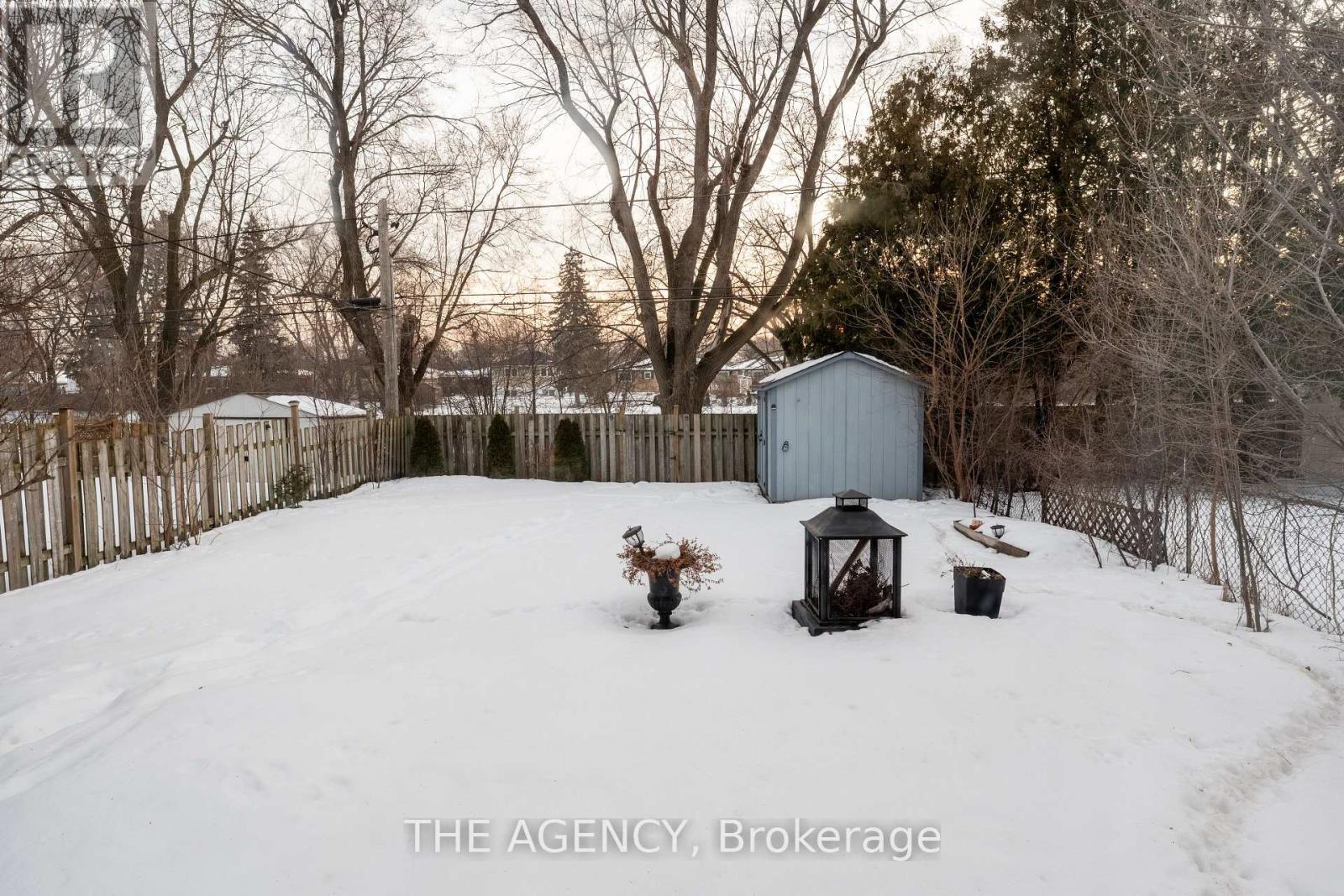 65 Cloverdale Drive, Brampton, Ontario  L6T 2T5 - Photo 18 - W12812782