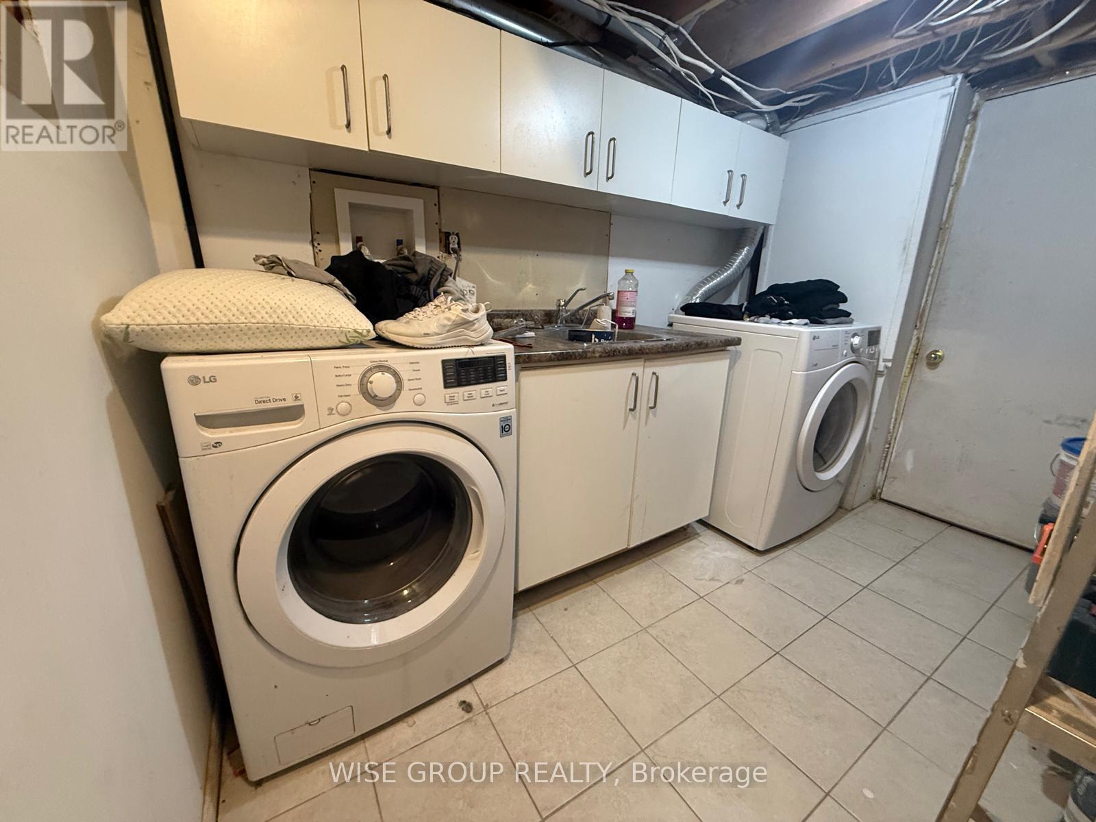 Basement - 55 Purdy Crescent, Toronto, Ontario  M9N 3X7 - Photo 10 - W12812822