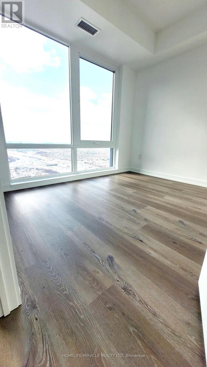 4709 - 395 Square One Drive, Mississauga, Ontario  L5B 0P6 - Photo 15 - W12812826