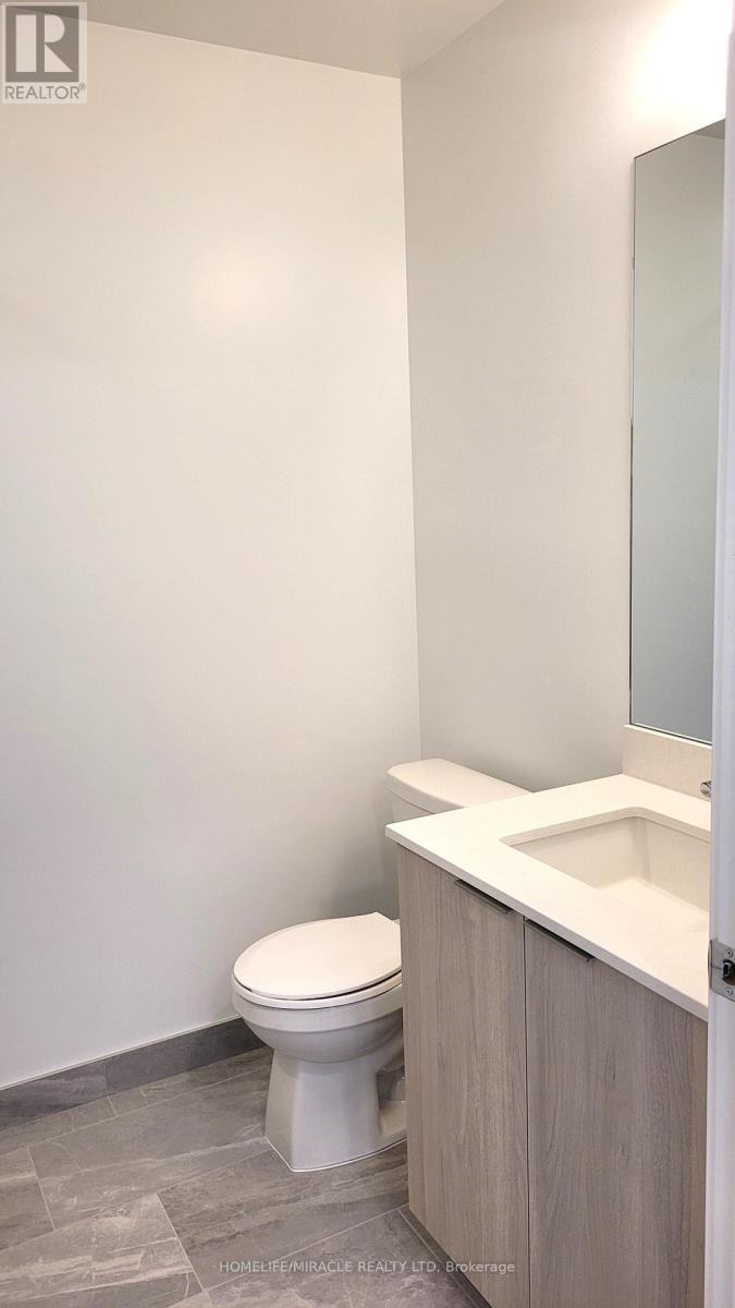 4709 - 395 Square One Drive, Mississauga, Ontario  L5B 0P6 - Photo 16 - W12812826