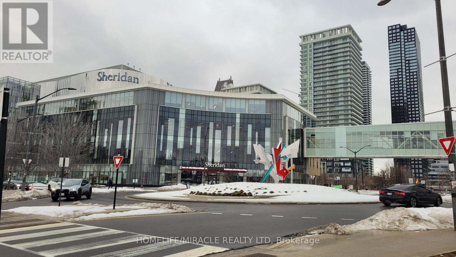 4709 - 395 Square One Drive, Mississauga, Ontario  L5B 0P6 - Photo 21 - W12812826