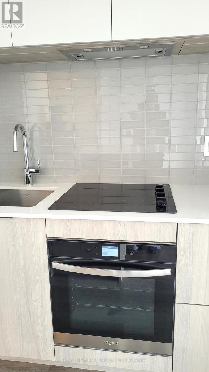 4709 - 395 Square One Drive, Mississauga, Ontario  L5B 0P6 - Photo 8 - W12812826