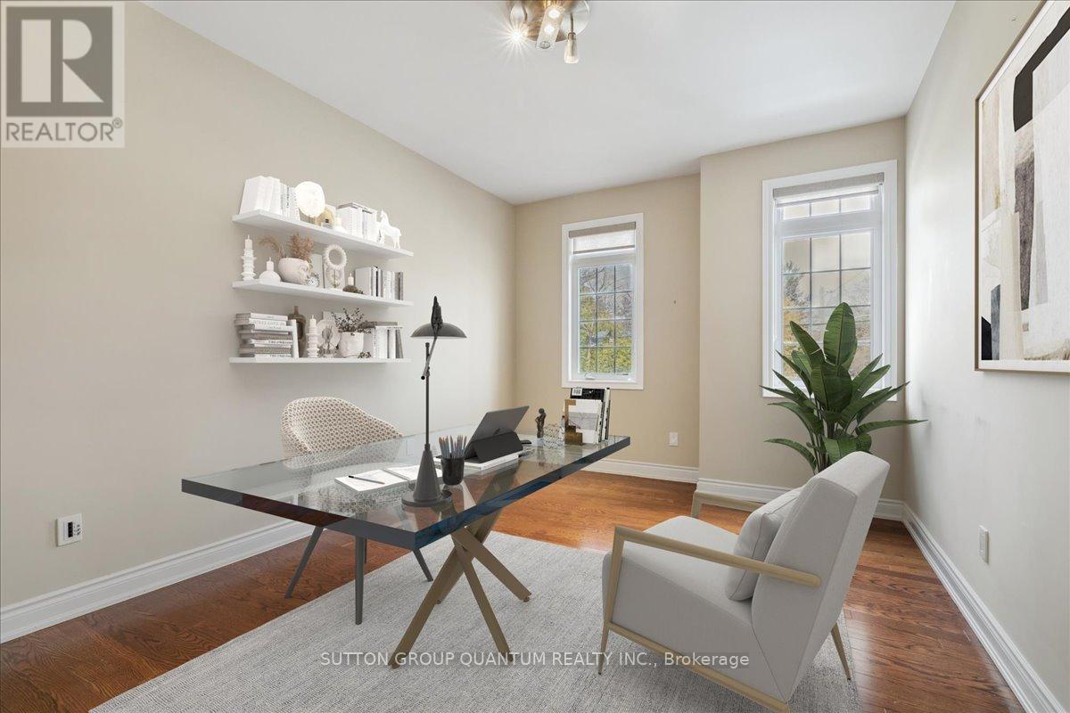 32 Harborn Road, Mississauga, Ontario  L5B 1A4 - Photo 16 - W12812832