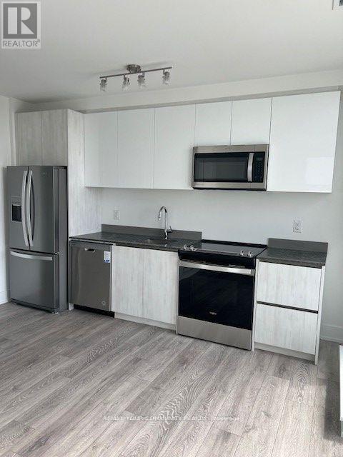 717 - 3100 Keele Street, Toronto, Ontario  M3M 0E1 - Photo 7 - W12812894