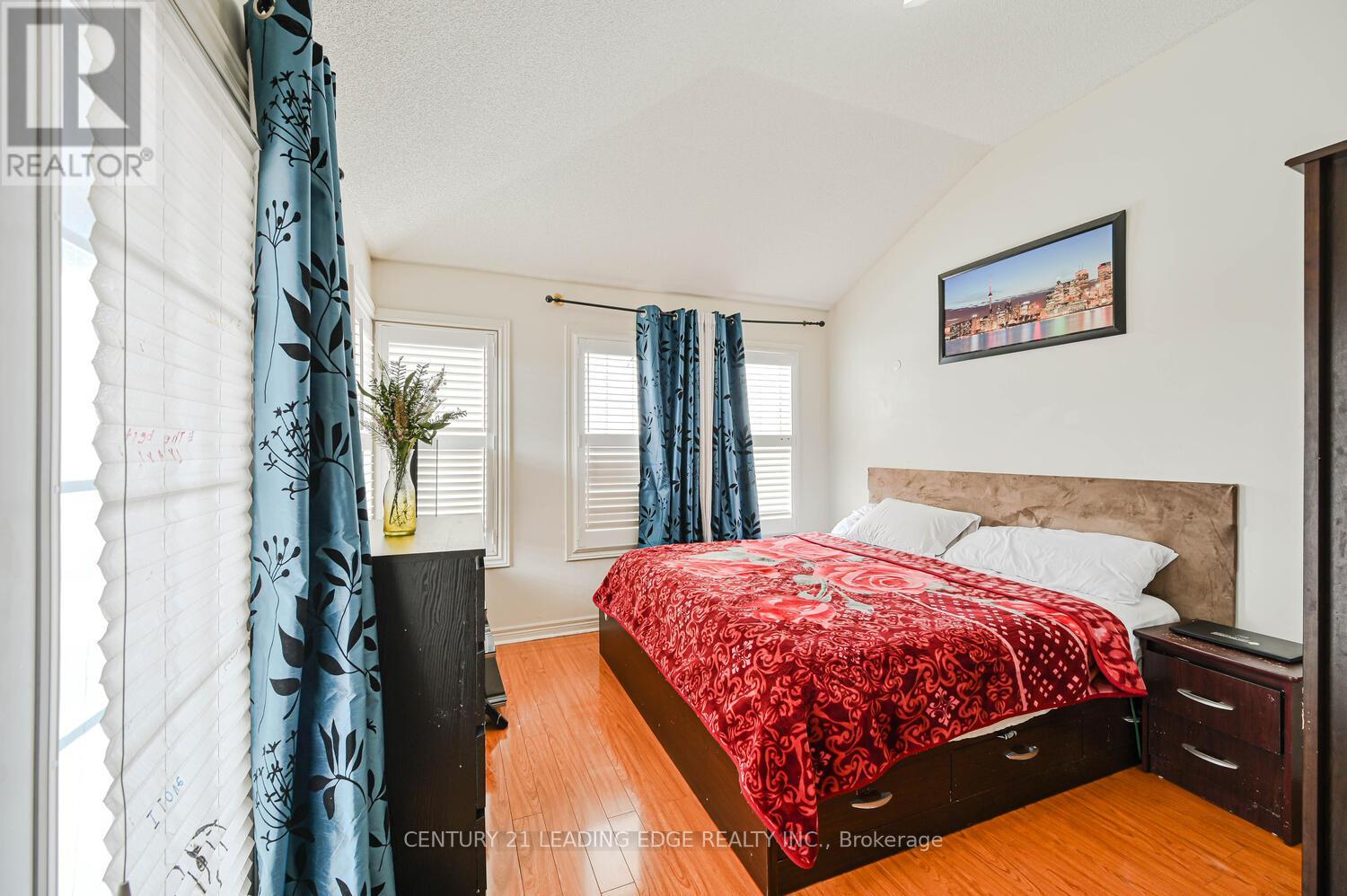 44 Deepcoral Court, Brampton, Ontario  L6V 4P7 - Photo 21 - W12812960
