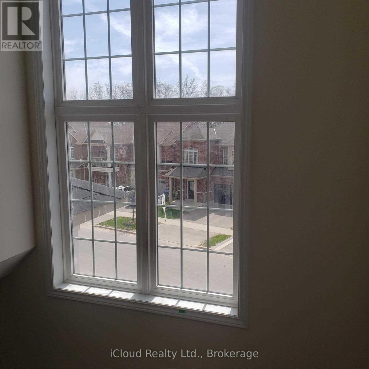 2nd & 3rd Floor - 41 Allegro Drive, Brampton, Ontario  L6Y 6J9 - Photo 15 - W12812964