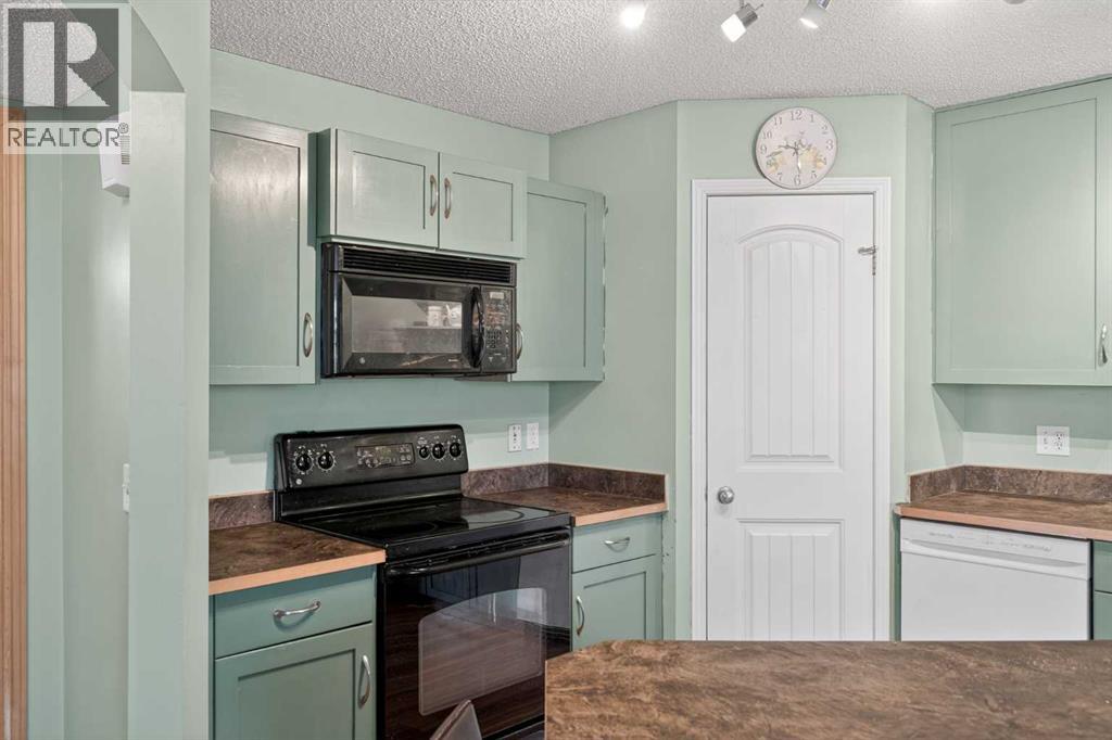 105, 23 Everridge Square Sw, Calgary, Alberta  T2Y 5J6 - Photo 8 - A2279823