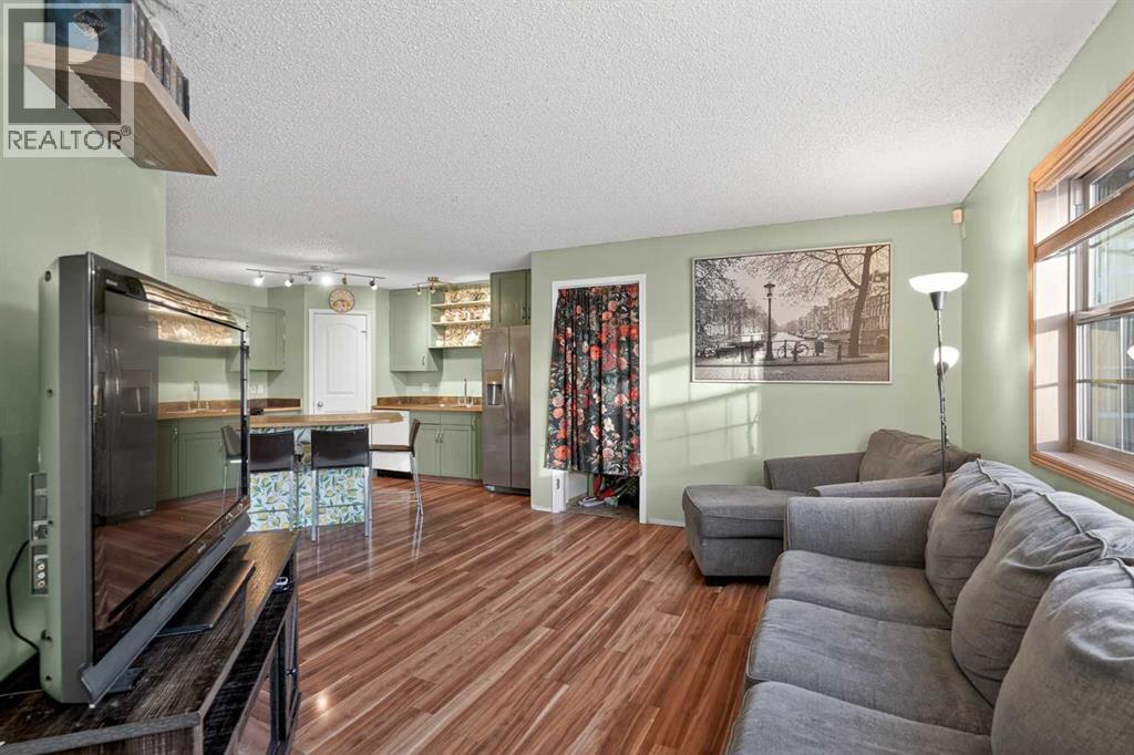 105, 23 Everridge Square Sw, Calgary, Alberta  T2Y 5J6 - Photo 6 - A2279823