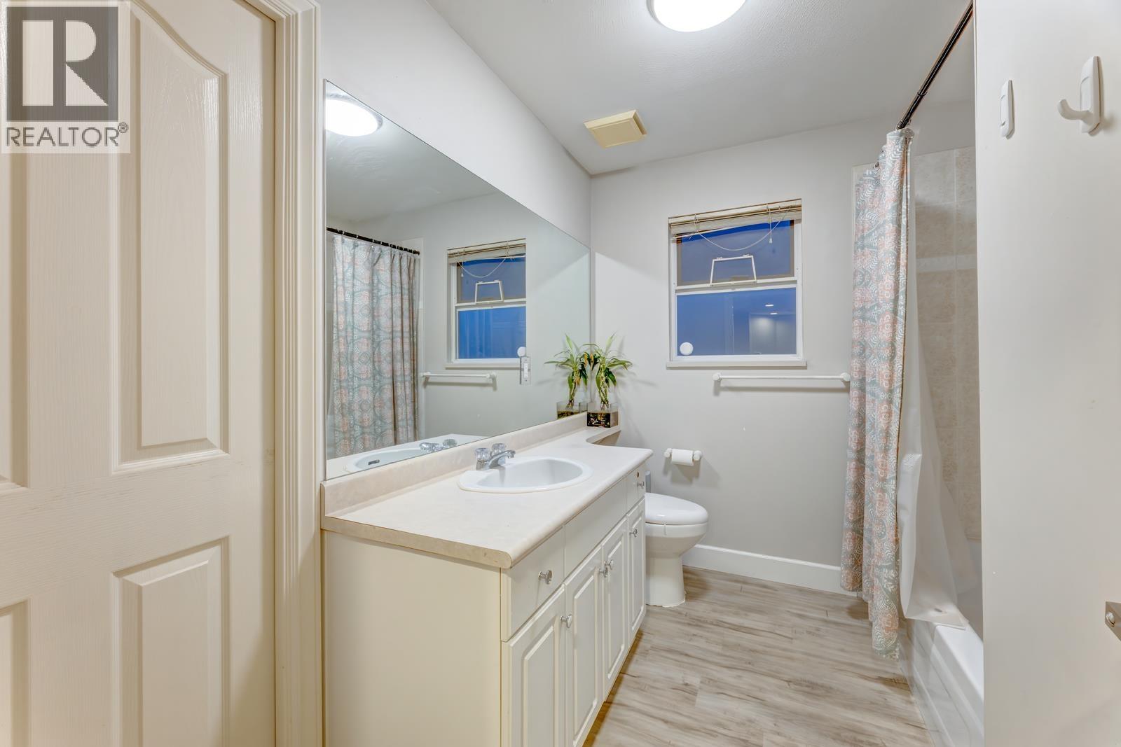 3095 Cardinal Court, Coquitlam, British Columbia  V3E 3C4 - Photo 34 - R3092472