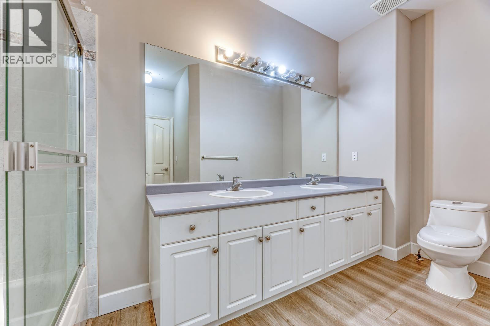 3095 Cardinal Court, Coquitlam, British Columbia  V3E 3C4 - Photo 11 - R3092472