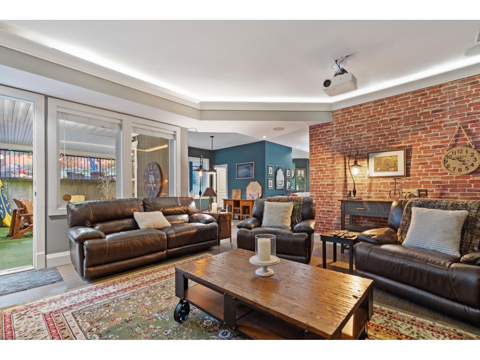 2608 Cedar Drive, Surrey, British Columbia  V4A 3K6 - Photo 27 - R3092287