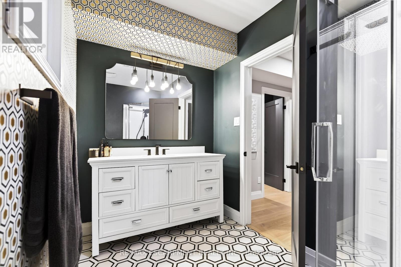 7 Waterside Drive, Hamilton, Ontario  L8E 5T9 - Photo 27 - X12812870