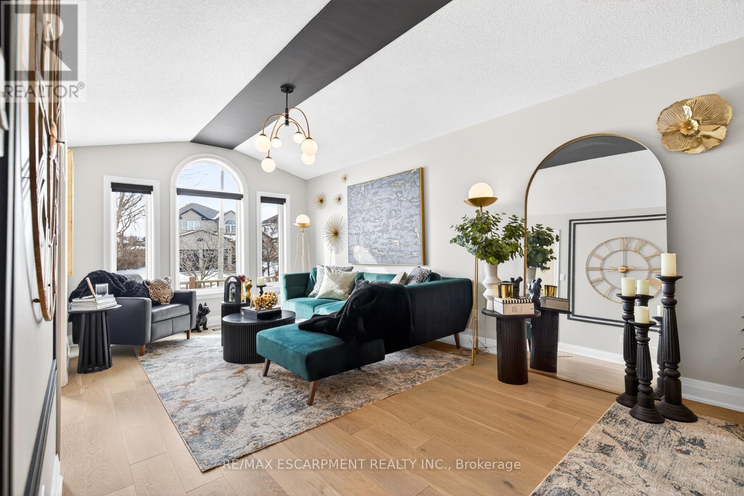 7 Waterside Drive, Hamilton, Ontario  L8E 5T9 - Photo 5 - X12812870