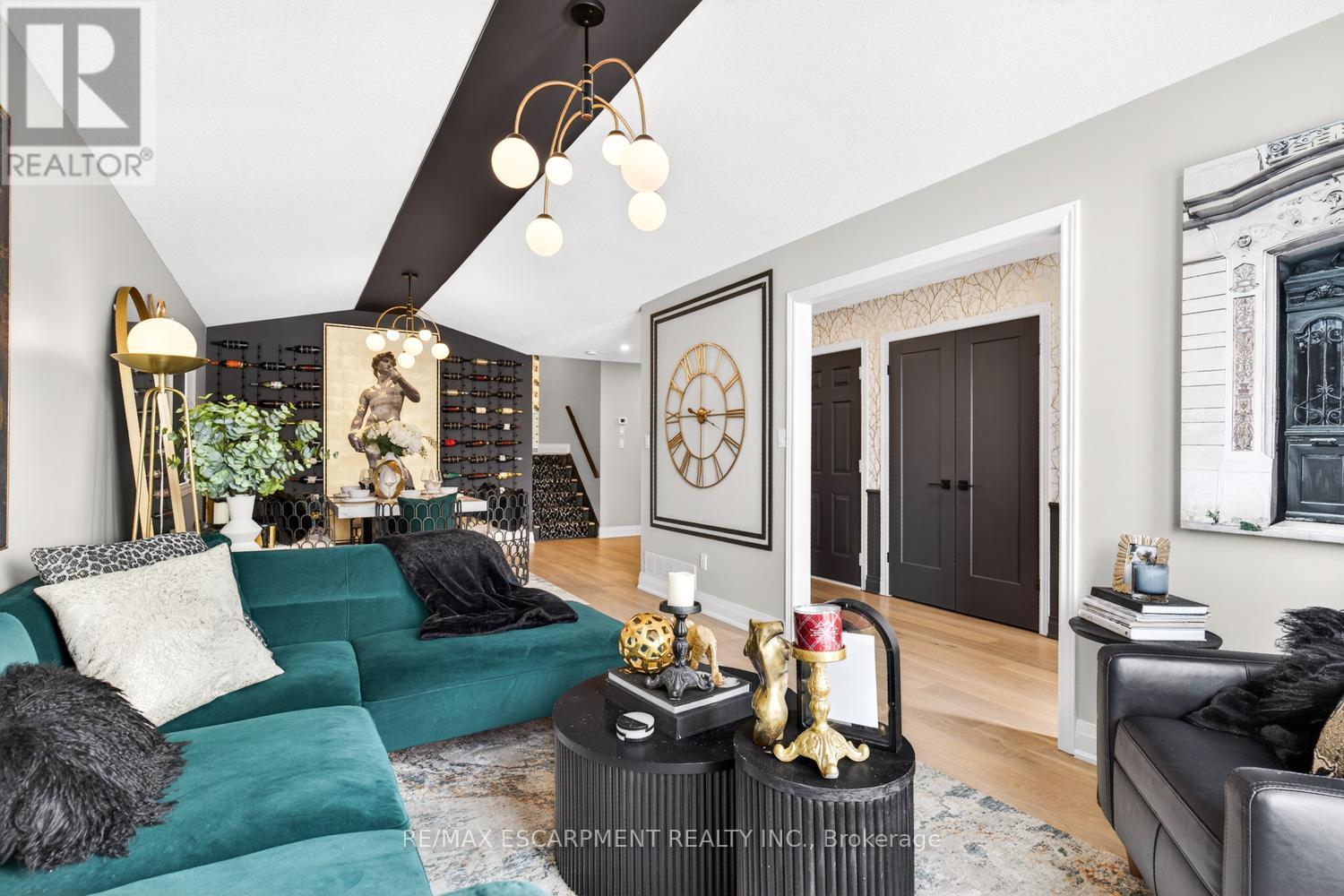 7 Waterside Drive, Hamilton, Ontario  L8E 5T9 - Photo 6 - X12812870