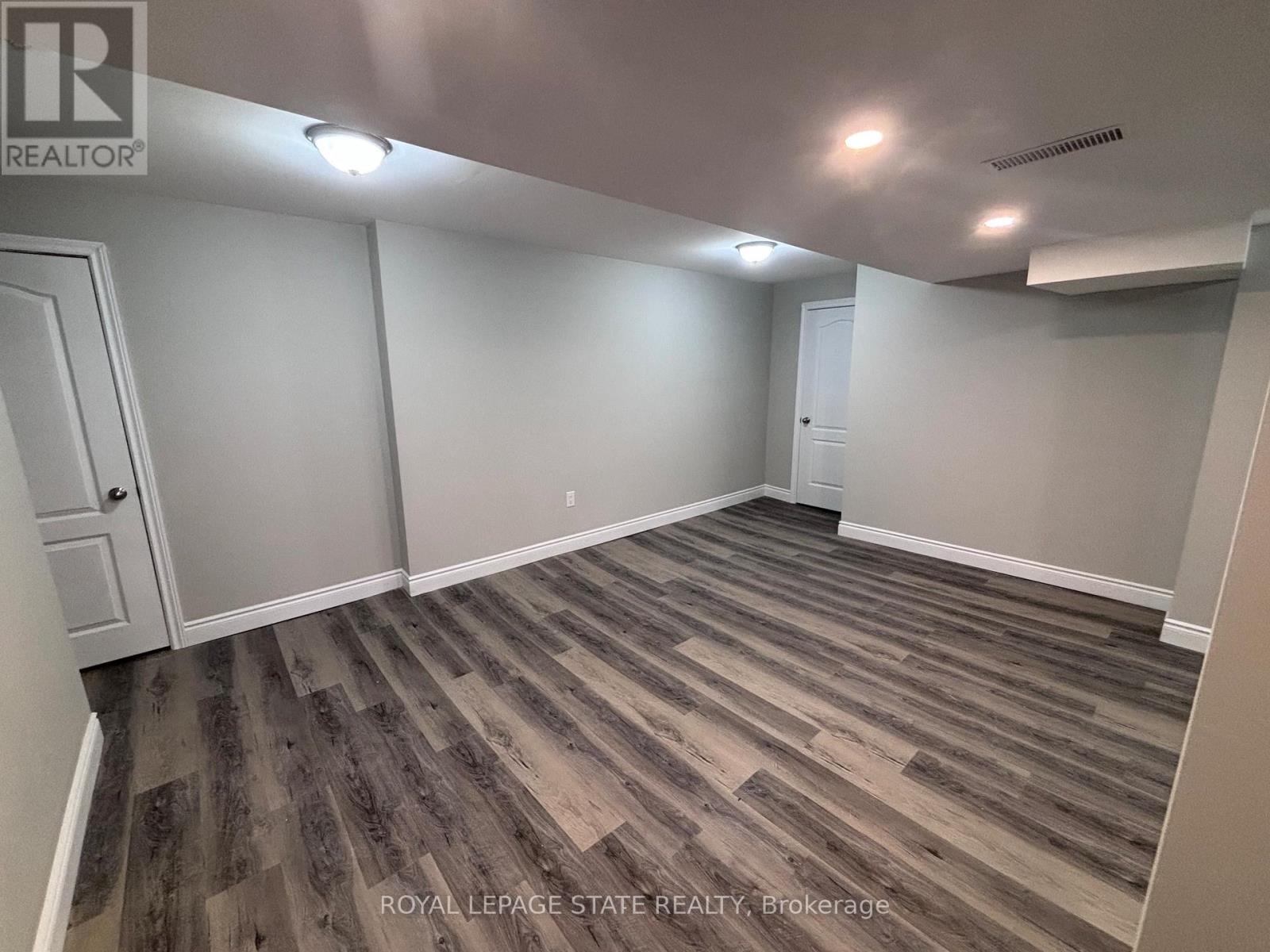 300 East 43rd Street, Hamilton, Ontario  L8T 3C7 - Photo 23 - X12812908