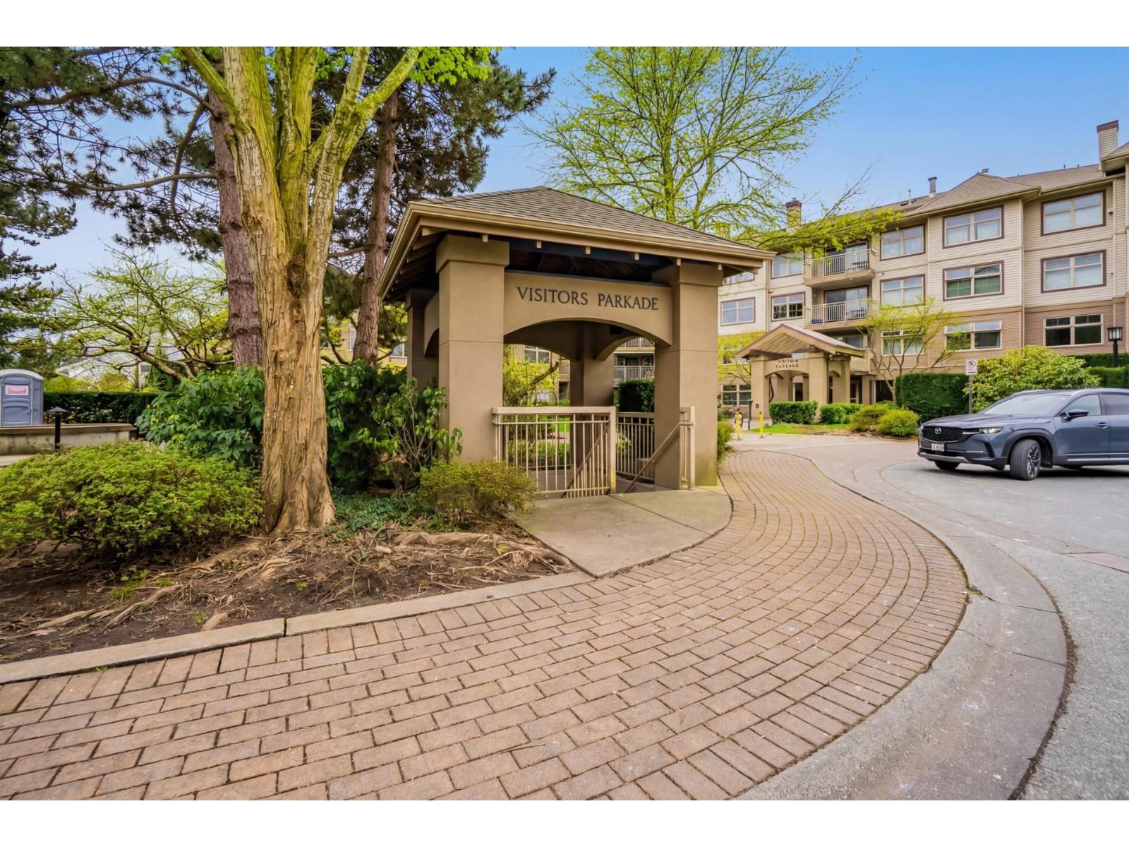 417 15210 Guildford Drive, Surrey, British Columbia  V3R 0X7 - Photo 27 - R3092551