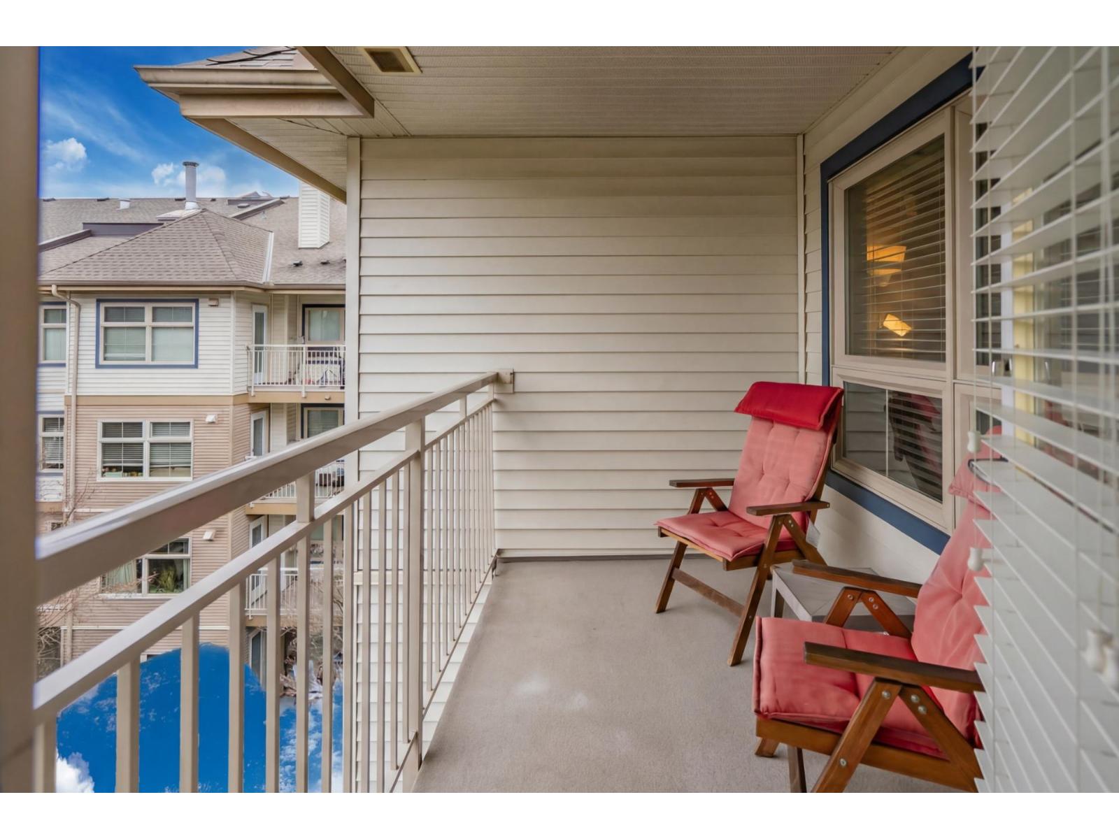 417 15210 Guildford Drive, Surrey, British Columbia  V3R 0X7 - Photo 28 - R3092551