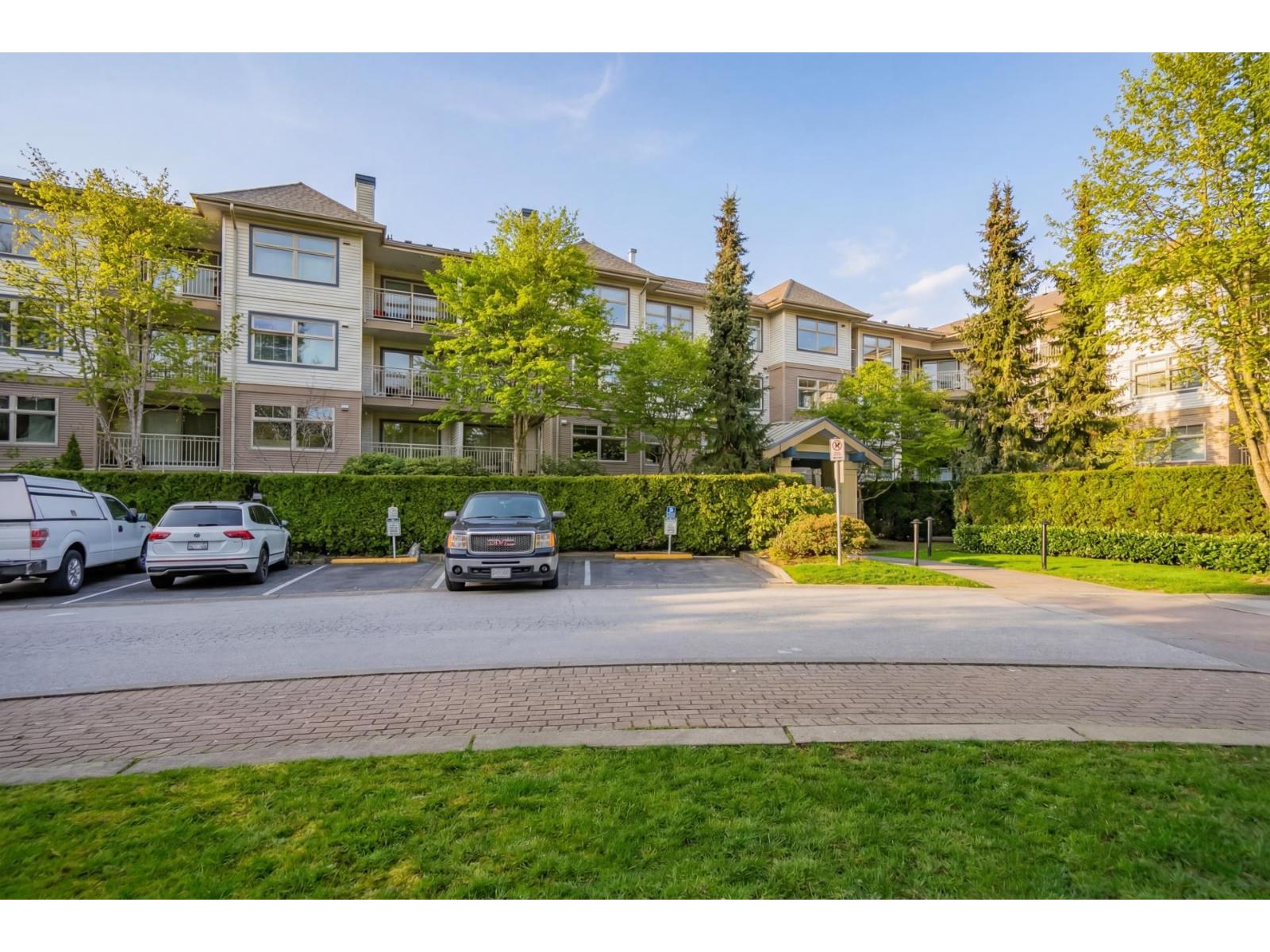417 15210 Guildford Drive, Surrey, British Columbia  V3R 0X7 - Photo 25 - R3092551