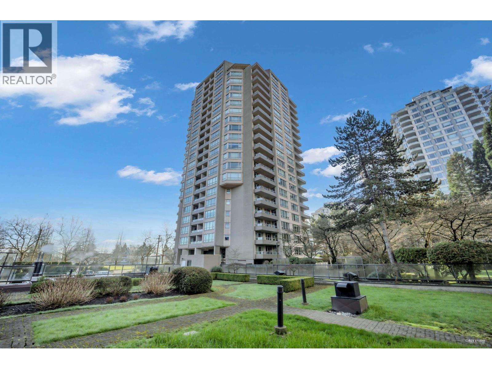 1904 6055 Nelson Avenue, Burnaby, British Columbia  V5H 4L4 - Photo 1 - R3092418