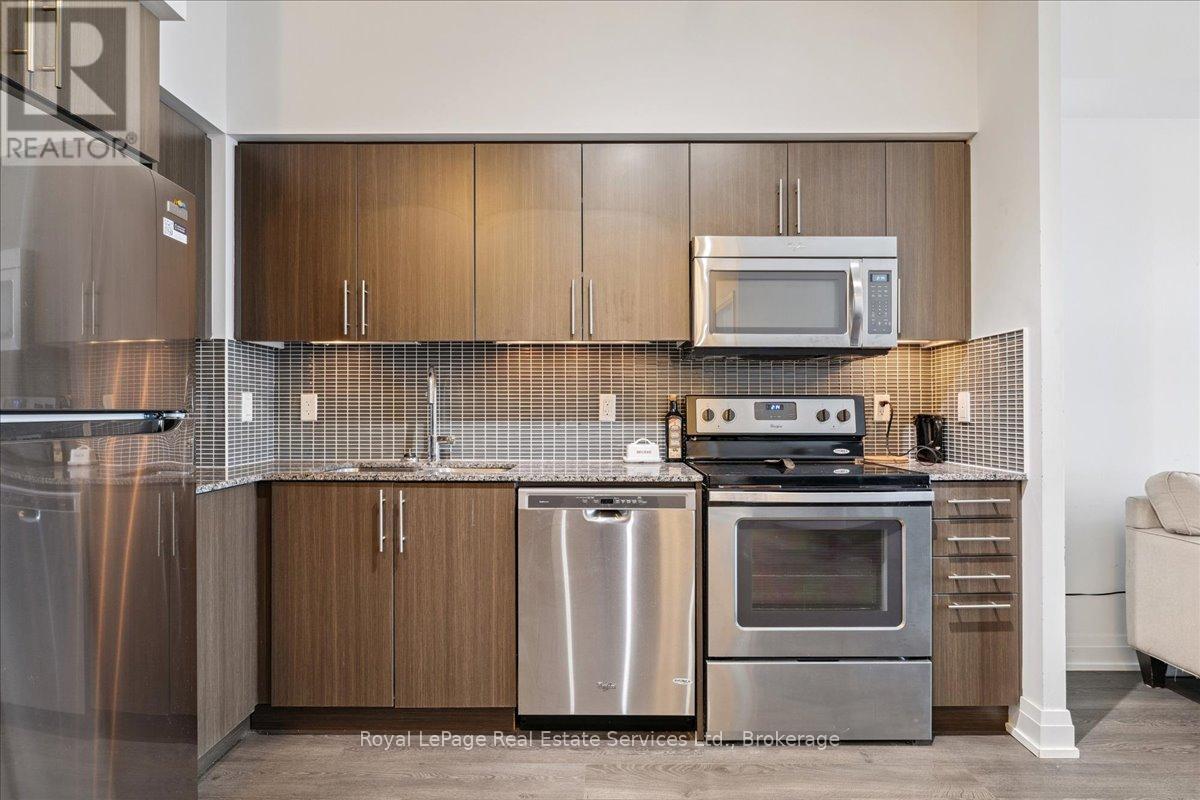 1902 - 65 Speers Road, Oakville, Ontario  L6K 3V5 - Photo 11 - W12813010