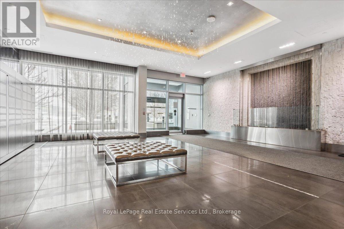 1902 - 65 Speers Road, Oakville, Ontario  L6K 3V5 - Photo 5 - W12813010