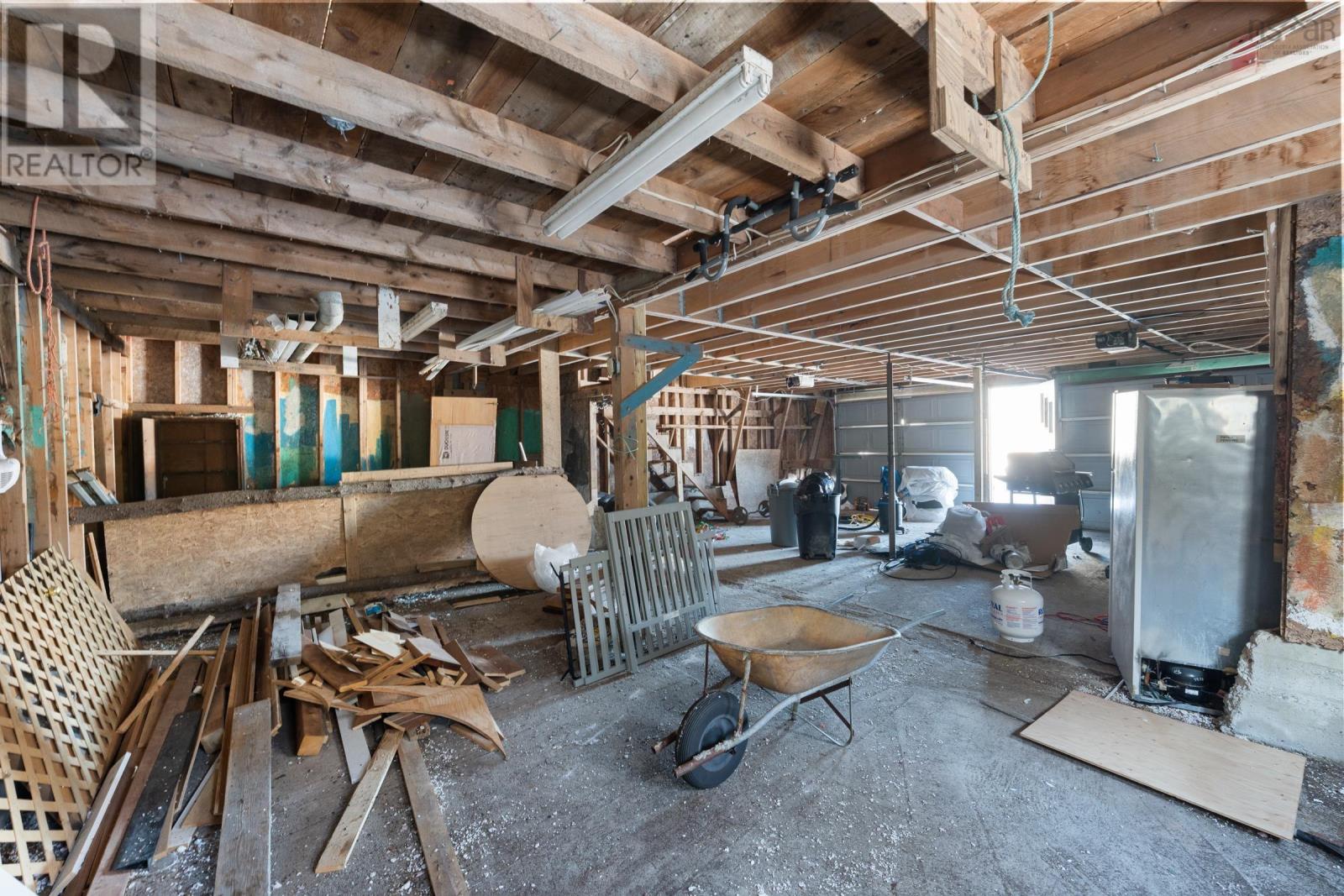 90 Oak Park Road, East Pubnico, Nova Scotia  B0W 2A0 - Photo 35 - 202603266