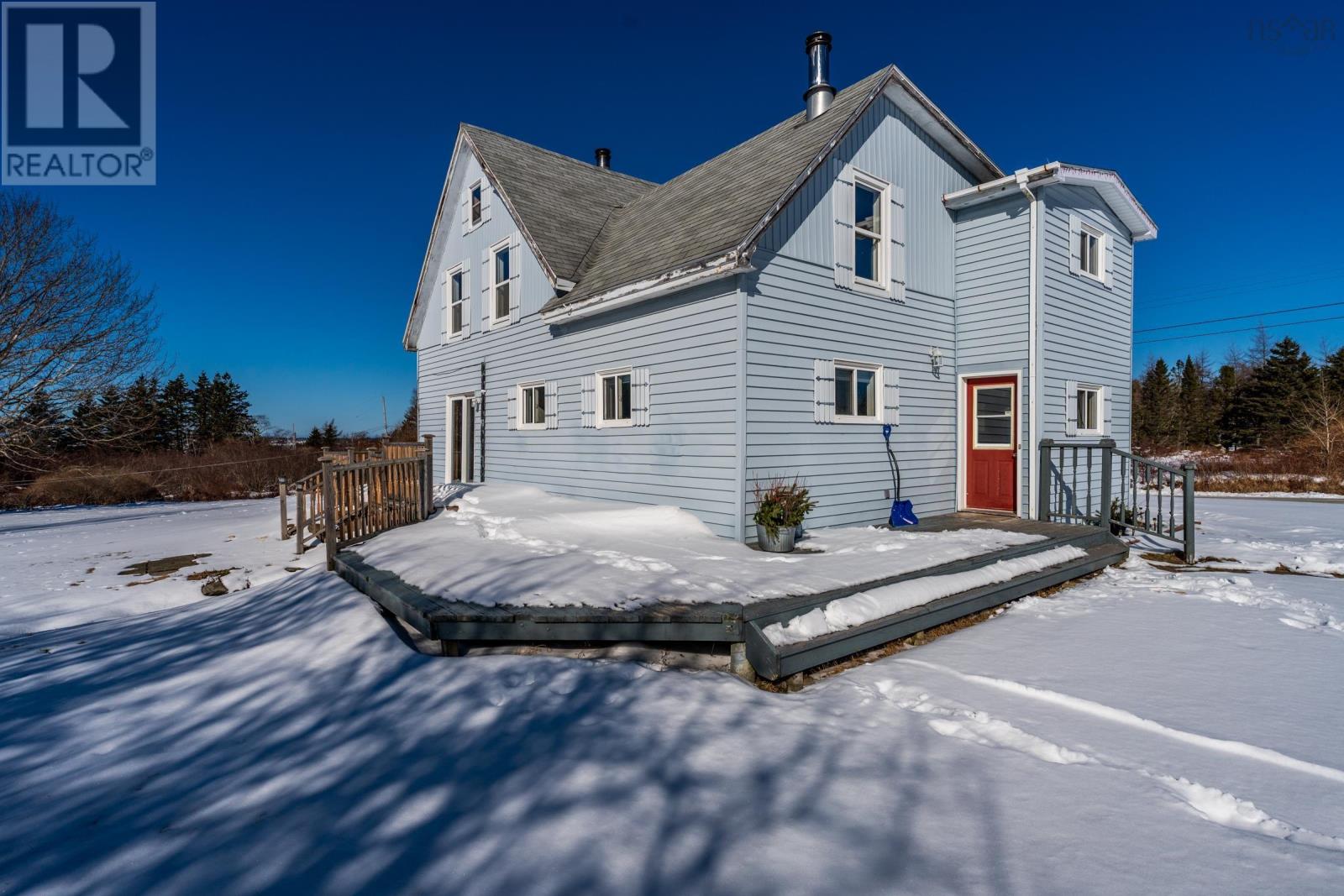 90 Oak Park Road, East Pubnico, Nova Scotia  B0W 2A0 - Photo 40 - 202603266