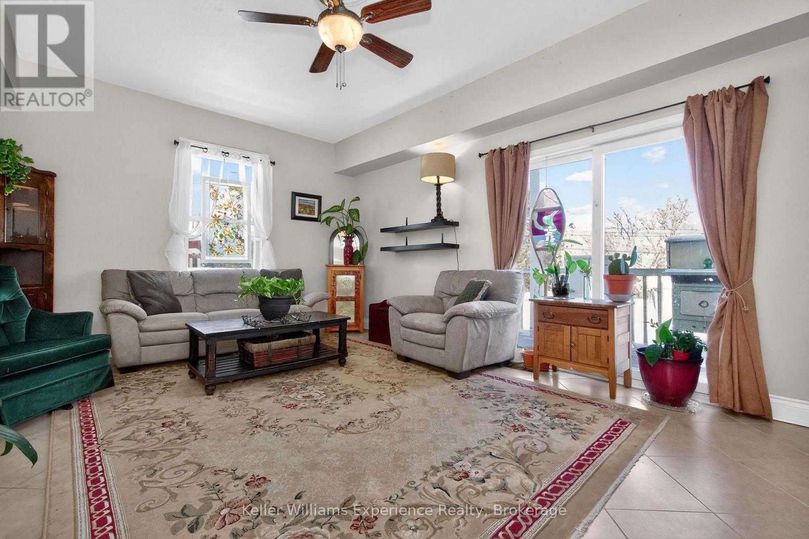 107 Pine Street, Tay (Waubaushene), Ontario  L0K 2C0 - Photo 8 - S12813046