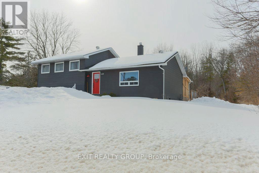 640 Victoria Street N, Tweed, Ontario  K0K 3J0 - Photo 2 - X12813016