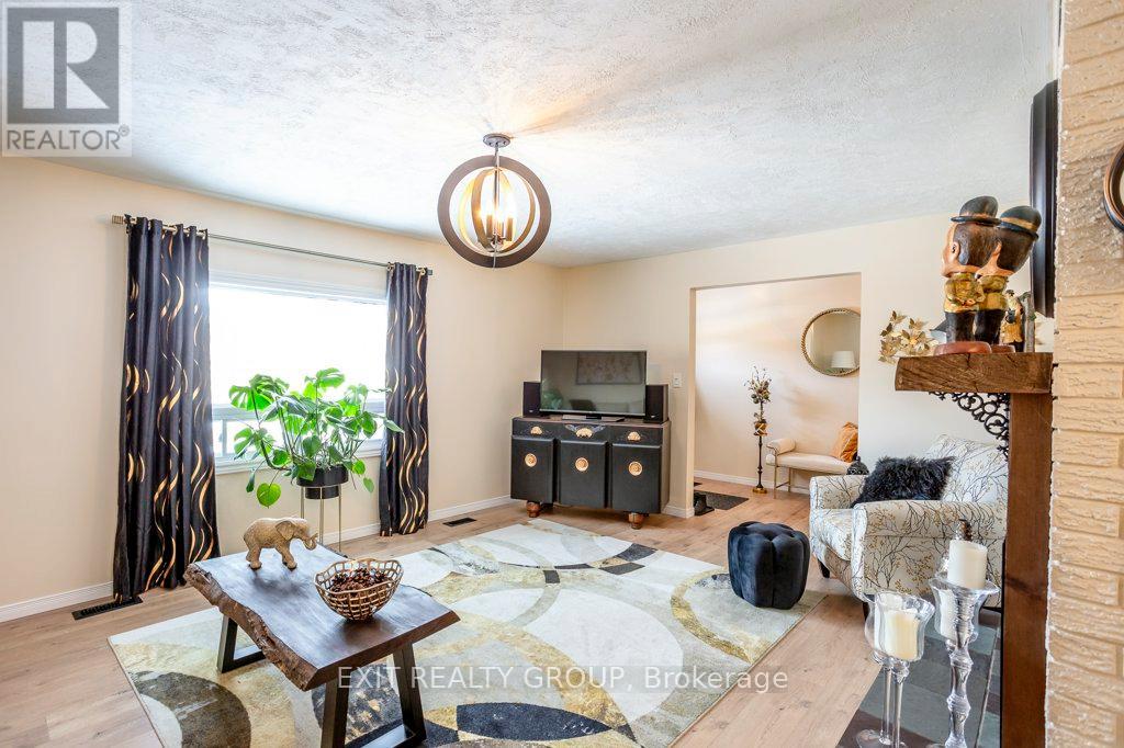 640 Victoria Street N, Tweed, Ontario  K0K 3J0 - Photo 7 - X12813016