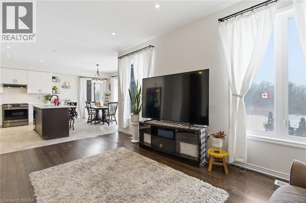 298 Dolman Street, Breslau, Ontario  N0B 1M0 - Photo 13 - 40800219