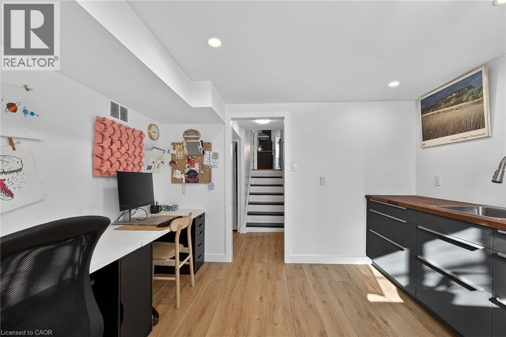 280 Thayer Avenue, Hamilton, Ontario  L9A 1J7 - Photo 28 - 40805931