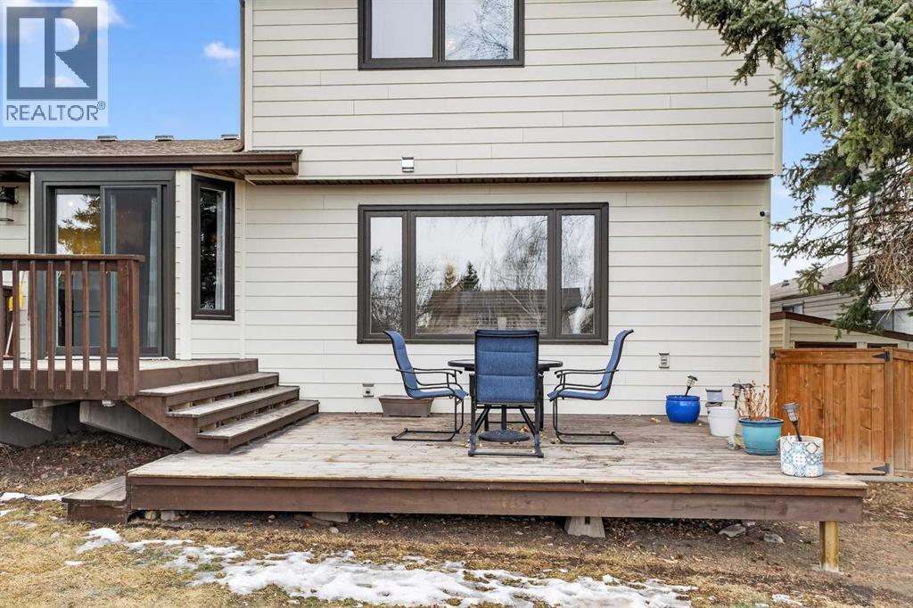 1480 Berkley Drive Nw, Calgary, Alberta  T3k 1T8 - Photo 33 - A2283274