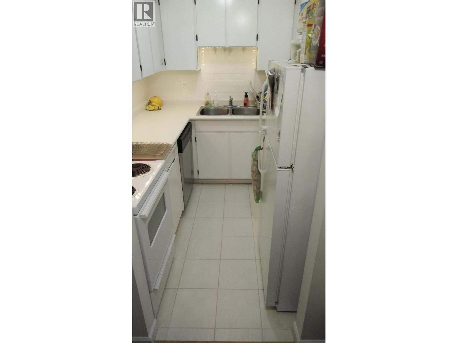 406 16 Lakewood Drive, Vancouver, British Columbia  V5L 4L1 - Photo 4 - R3080683