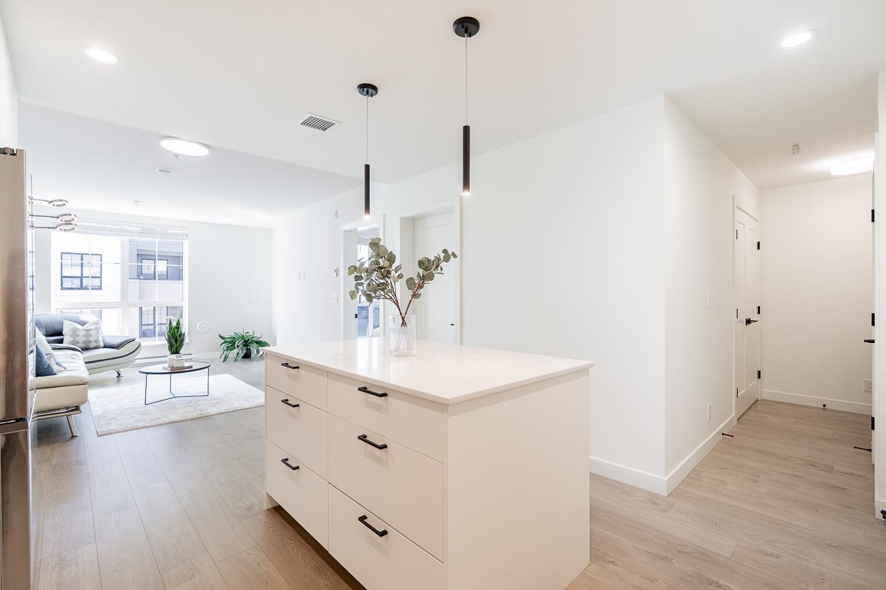 G408 8380 200a Street, Langley, British Columbia V2Y 3S5 - Photo 6 - R3092611