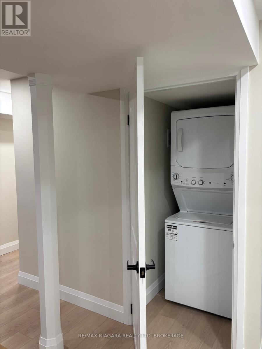 Bsmt - 26 Shadow Court, Hamilton, Ontario L9A 5K4 - Photo 10 - X12813024