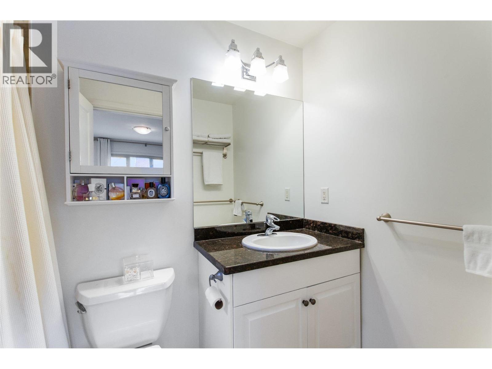 3150 Fromme Road, North Vancouver, British Columbia  V7K 2C9 - Photo 14 - R3092519