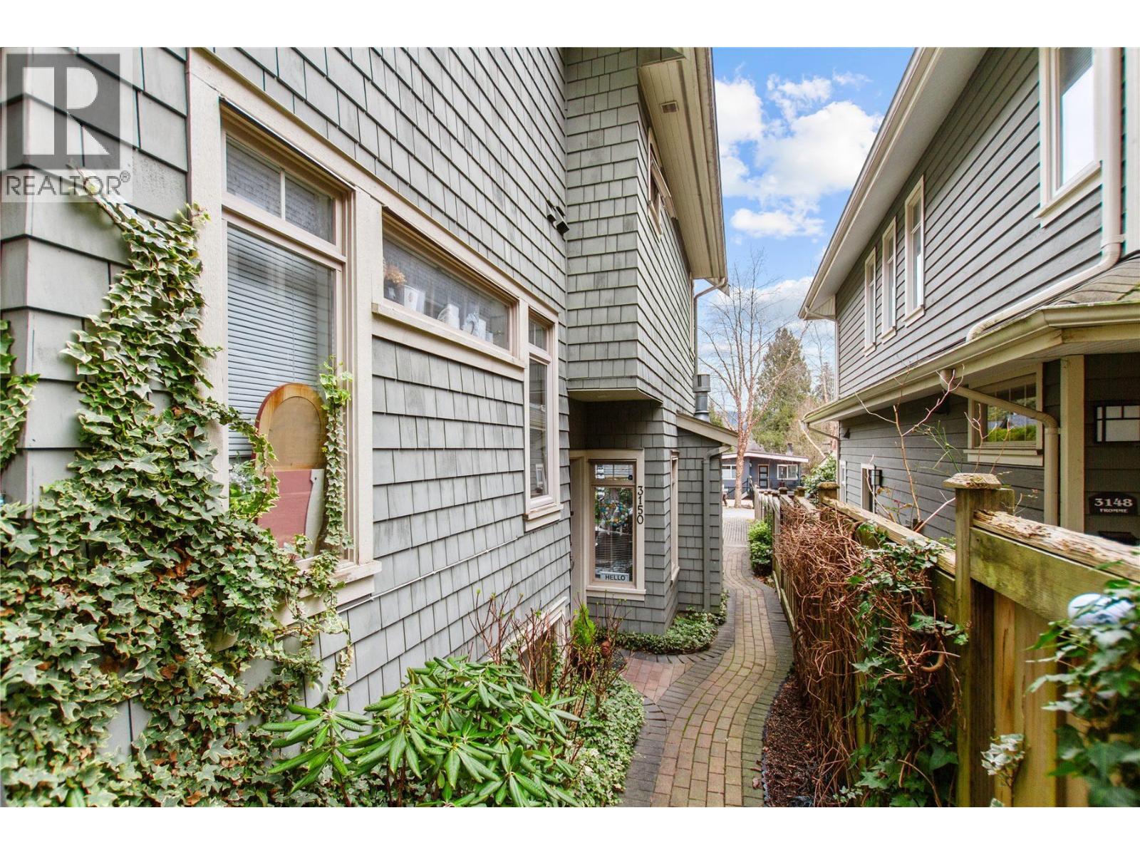 3150 Fromme Road, North Vancouver, British Columbia  V7K 2C9 - Photo 2 - R3092519