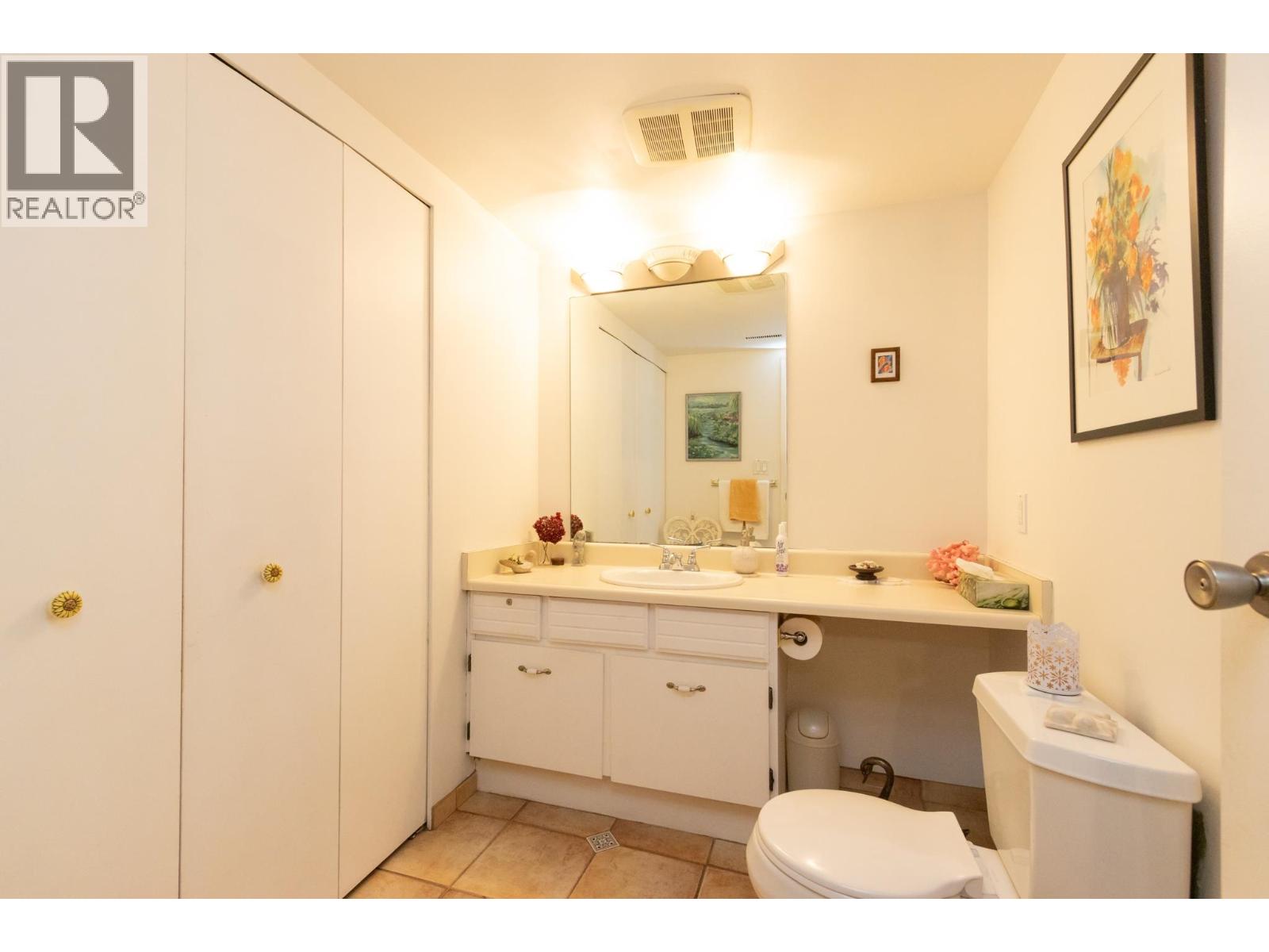 2050 Purcell Way, North Vancouver, British Columbia  V7J 3K3 - Photo 12 - R3092544