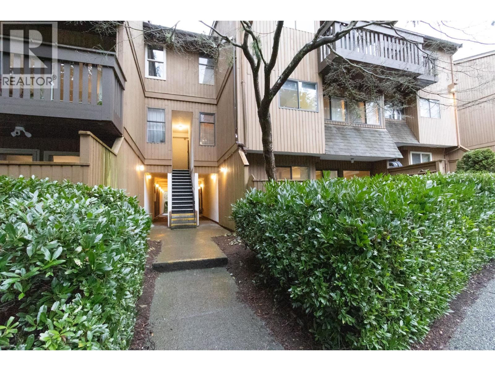 2050 Purcell Way, North Vancouver, British Columbia  V7J 3K3 - Photo 22 - R3092544