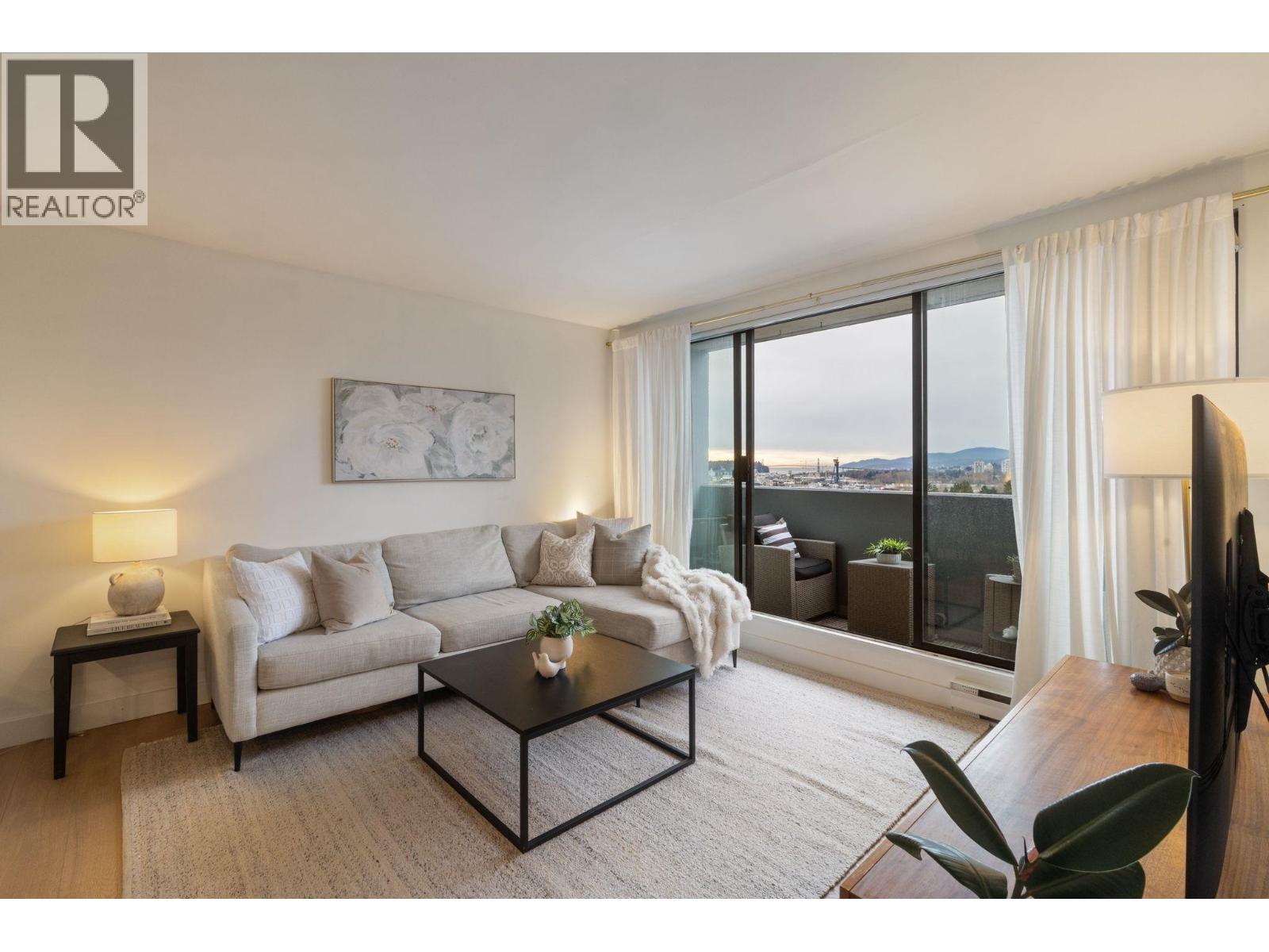 905 110 W 4th Street, North Vancouver, British Columbia  V7M 3H3 - Photo 3 - R3092555