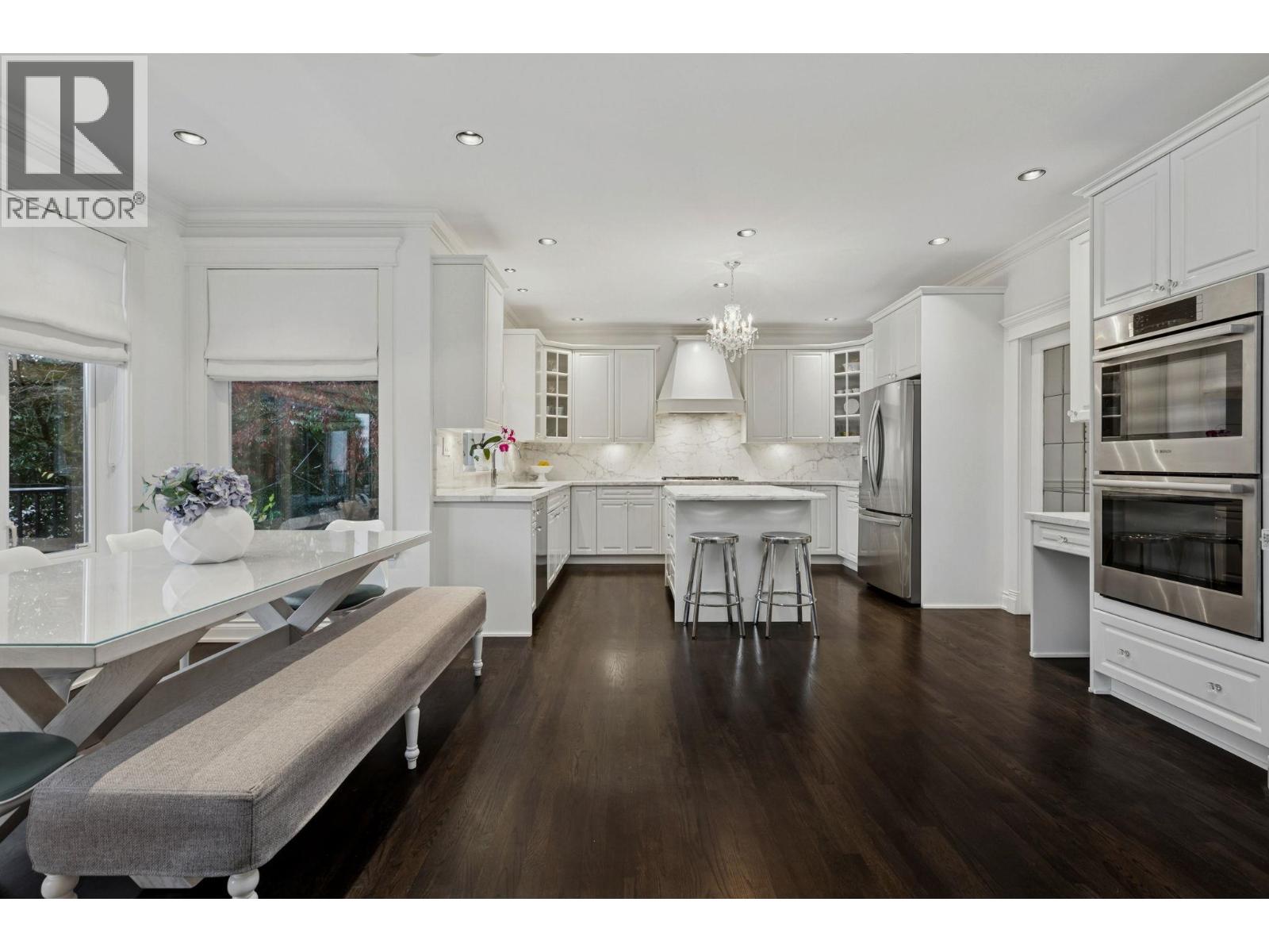 4081 Woodbury Avenue, North Vancouver, British Columbia  V7N 3N4 - Photo 12 - R3092533